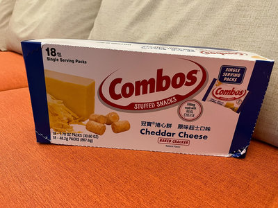 Combos 冠寶捲心餅(原味起司)一盒18包 439元--可超商取貨付款