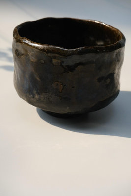 日本帶回明治大正期百年桶形黑樂抹茶碗罕見的桶形造型口徑