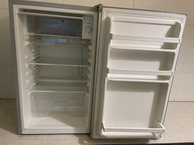 大同100L冰箱-NT$2,000(自取價，不運送)