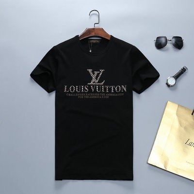 100％原廠Louis Vuitton 路易威登 LV 男款短袖 夏季青年夏季 圓領 logo短T  純棉短袖 T恤 短袖上衣