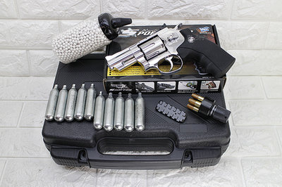 [01] WG 2.5吋 左輪 手槍 CO2槍 銀 + CO2小鋼瓶 + 奶瓶 + 槍盒 ( 左輪槍SP708玩具槍