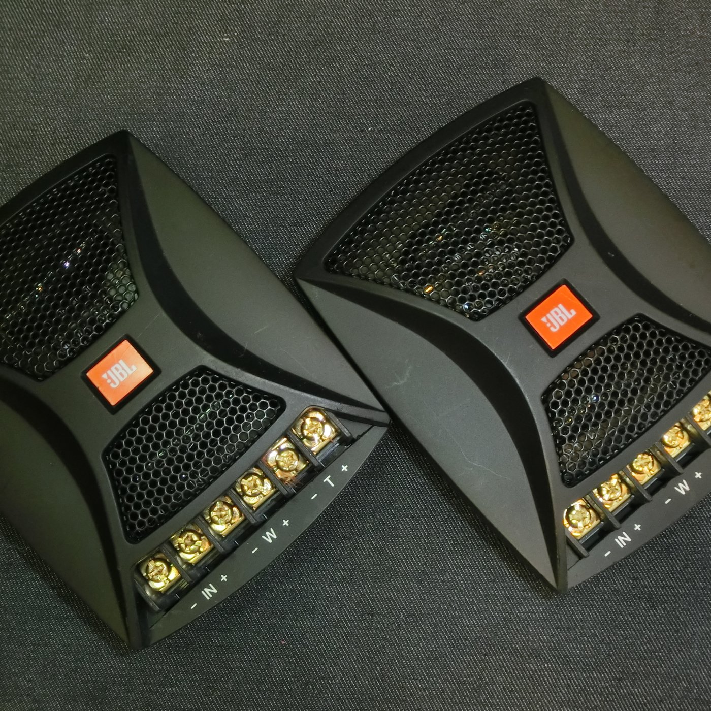 jbl gto 606c