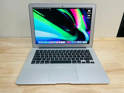台中 2011年 MacBook Air 13吋 i5 (1.7) 4G 128G 蘋果電腦 478次
