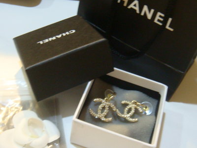 賠售換現二手真品香奈兒Chanel經典款水鑽 珍珠耳環  少用近新