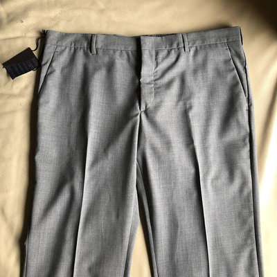 [品味人生2]保證全新正品 Prada 灰色    西裝褲  工作褲 size 54