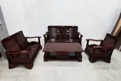 桃園二手家具-龜山家具推薦 木製3+2+1+大茶几 花梨木沙發組 沙發套椅 平鎮2手家具買賣