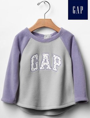 [童心歐美童裝] ㊣ 美國 GAP 紫+灰貼布LOGO FLEECE刷毛長袖上衣, 官網正品 (18-24M)