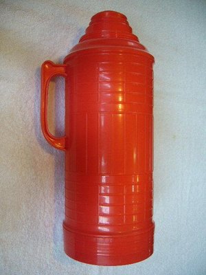 早期熱水瓶.保溫瓶(4)~~世運牌~~無外蓋~~玻璃內膽~~懷舊.擺飾.道具