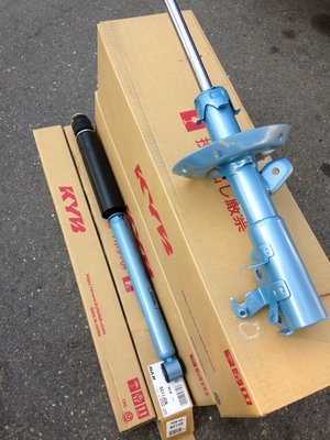 【童夢國際】日本 KYB NEW SR 藍筒避震器 NISSAN BLUEBIRD 專用可搭配TS短彈簧 藍桶