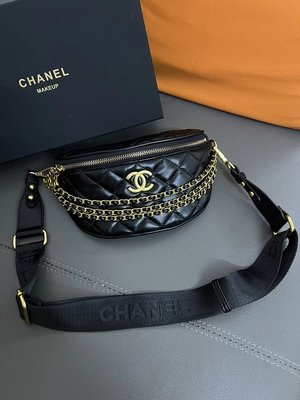 限時免運！Chanel VIP GIFT 香奈兒貴賓積分 兌換禮 情侶款 皮革 鏈條 男女腰包時尚斜背包 中古Vip胸包
