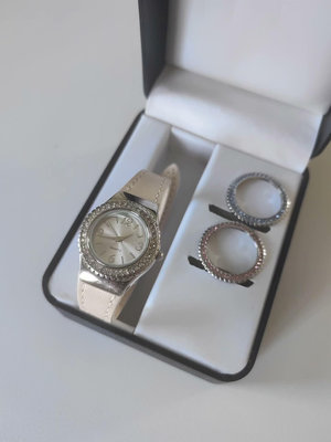 avon雅芳可以換錶圈手錶，vintage飾品西洋古董回流，