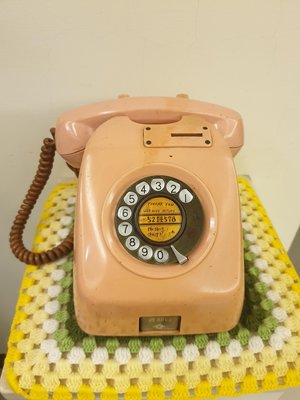 早期投幣式撥盤電話/銅轉盤