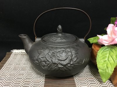 ~~Luxgen 納智捷 瓷器 茶壺(防1)~~