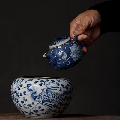 現貨熱銷-景德鎮手繪復古青花瓷釉下彩單壺 陶泥中式茶具茶壺 泡茶器茶壺單壺