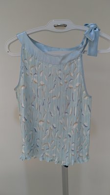 MN6i 藍色套裝一套 春秋季薄款 短款上衣女裝 二手品出清!