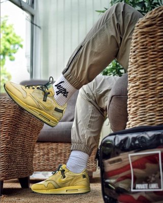 Travis Scott x Nike Air Max 1 奶黃 金黃 氣墊 慢跑鞋 男女鞋 DO9392-700