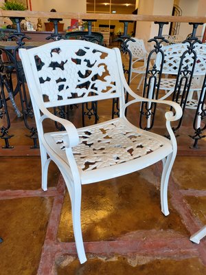 Home Décor 庭園美式休閒家具 - 鑄鋁 葡萄扶手椅 戶外椅 鋁合金椅 耐用耐候 3色 現貨供應中