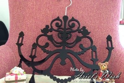 Ariel'sWish-日本東京迪士尼Disney奇米妮歐式巴洛克風古典珠鍊串珠吊燈剪影飾品架衣架-最後1個，日本已斷貨