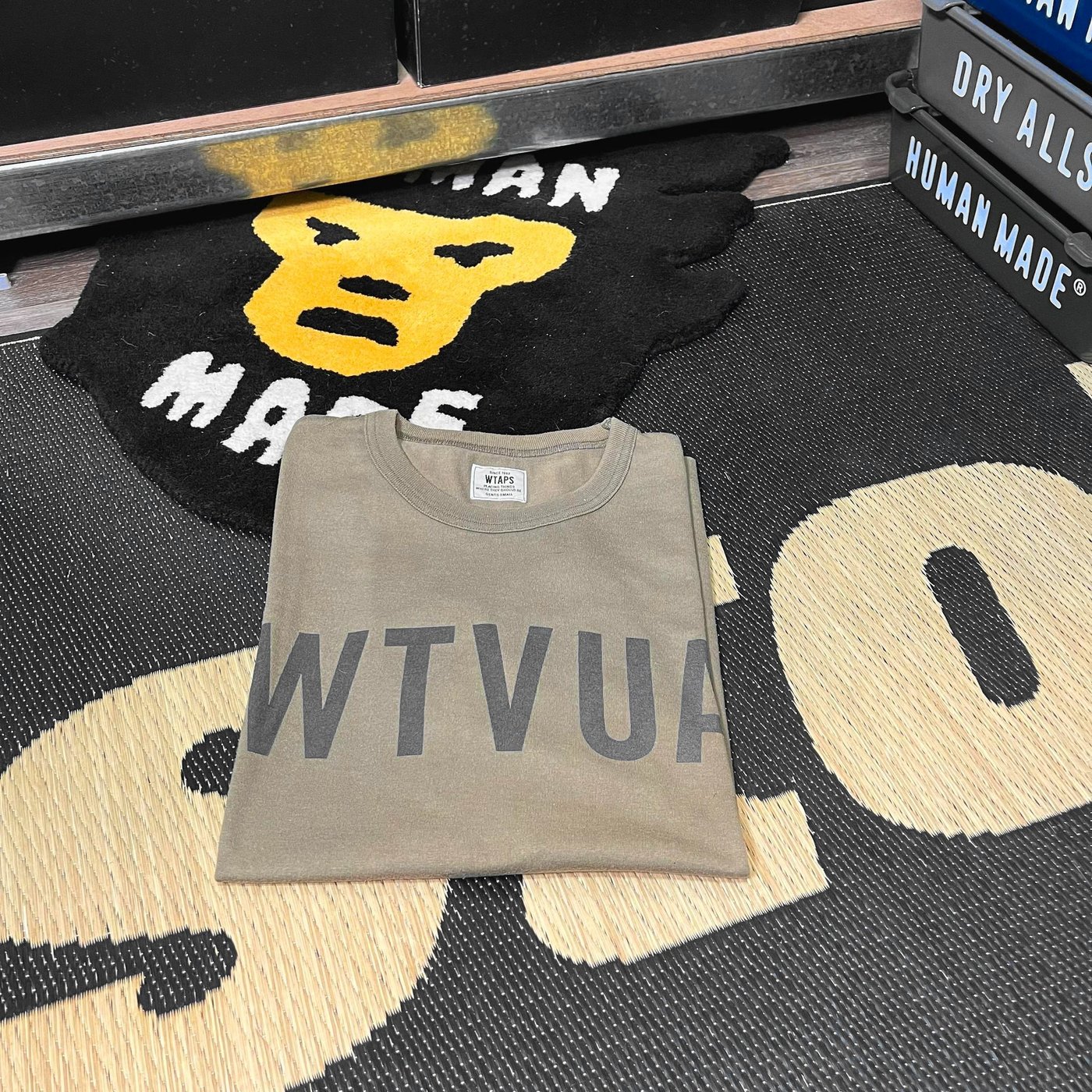 希望商店】WTAPS HELLWEEK SS WTVUA 17SS 反光LOGO 短袖T恤| Yahoo奇摩拍賣