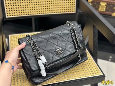 【二手包包】Chanel新品牛皮質地時裝休閑 不挑衣服尺寸30*22cm NO.46621