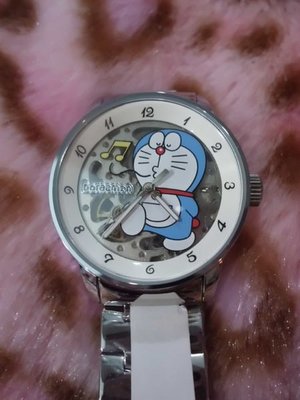 GIFT41 土城店 市伊瓏屋 Doraemon小叮噹 哆啦A夢 鏤空機械錶-小叮噹吹簫 0506234005
