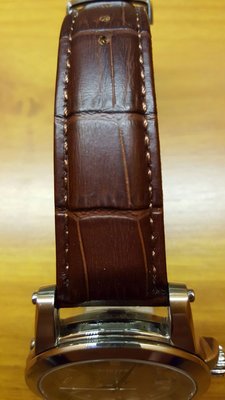 精工 SEIKO 真皮錶帶 鱷魚紋路 錶帶更換 22mm 棕色棕線銀扣