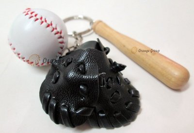 *【棒壘小物】黑色棒球手套.球棒.棒球鑰匙圈 (1組入)