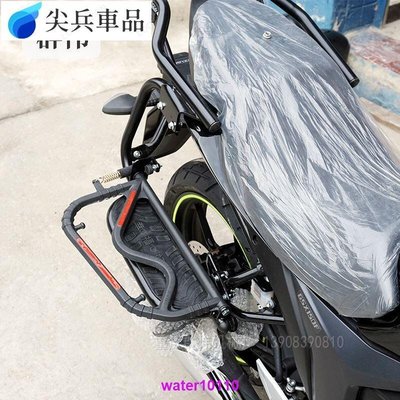 機車配件適用於輕騎鈴木GSX150F/N極客颯GIXXER155側翻腳踏板大貨架-尖兵車品