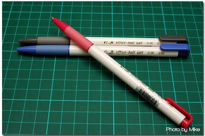 《Hi-Bookstore》O.B 王華 0.38mm 中性筆 OB 238 紅藍黑三色 辦公專用 熱銷商品 好用好書寫