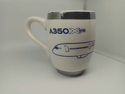 璀璨珍藏-中華航空A350發動機造型馬克杯-直購價320