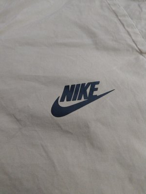 Nike 卡其色休閒短褲 登山短褲 30 S號