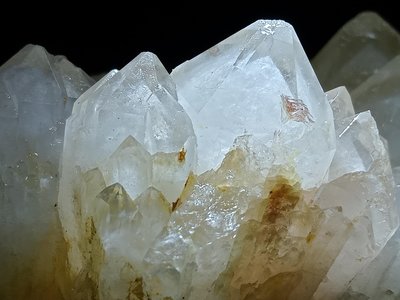 《晶華》水晶 晶簇1.2公斤 銀山 金字塔 消磁 淨化  10BI16