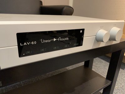 Linear Acoustic LAV-60 擴大機