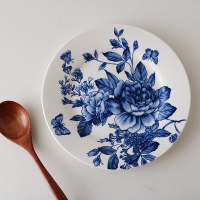 藍色大花朵陶瓷白盤  藍色  白色  花朵盤  陶瓷盤子  陶瓷圓盤 菜盤 西餐盤  餐具【小雜貨】