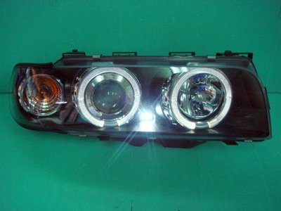 ☆小傑車燈家族☆全新外銷限量版BMW E38 95年一体成形黑框魚眼光圈大燈