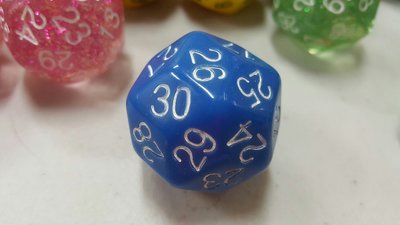 【美】30面骰子 33*33*33mm Dice （透明藍色）適用 桌遊 山中小屋 阿瓦隆 德國心臟病  農家樂 卡卡頌