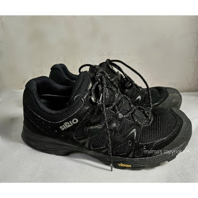 日本 SIRIO 男款短筒登山鞋 US7.5 健行鞋 休閒鞋 GORE-TEX 黃金大底 黑
