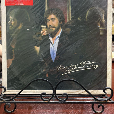 EARL THOMAS CONLEY somewhere between right and wrong (未拆封）