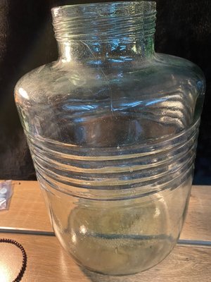 『華山堂』老件 收藏 早期玻璃罐 綠色~~大型厚料 氣泡玻璃~~底部萬年落款 懷舊.擺飾. 古早收藏 完整