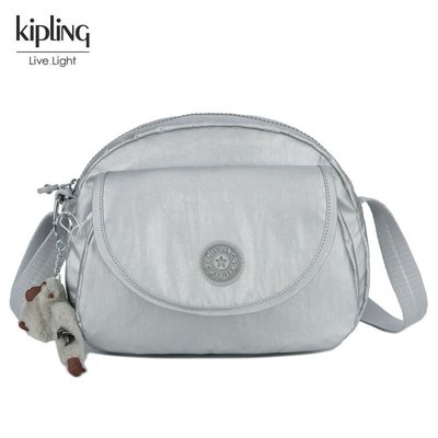 【MOMO全球購】Kipling女包輕便布包斜挎包凱浦林2022新款春夏旅行背包防水小包
