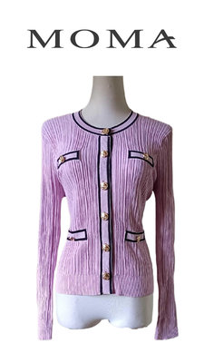都會名牌~【MOMA】淺紫色香奈兒風皺折布小外套~BM6