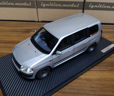 免運現貨汽車模型機車模型IG  1:18豐田Toyota Probox GL NCP51V MPV商務車樹脂汽車模型TOYOTA