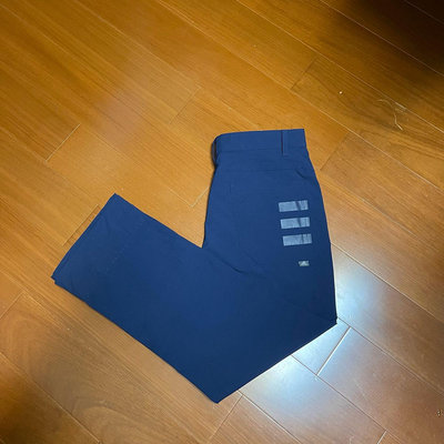 （Size L) Adidas adicross 防潑水長褲 （3M36)