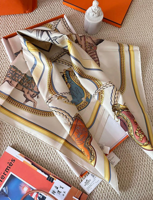 全新Hermes 愛馬仕春夏新品Grand Apparat forever scarf『盛裝的🐎』90*90cm絲巾