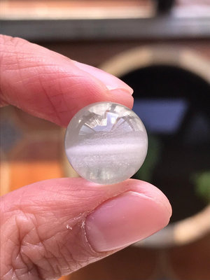 水晶球-14mm千層白幽靈天然水晶球吊墜，戒指，多寶手串，沒