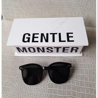 gentle monster six bears太陽眼鏡 很新戴過兩次 售4580
