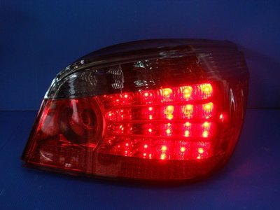 小亞車燈╠ 限量精裝版 BMW E60 大5 系列 LED 紅黑 晶鑽 LED尾燈 兵家必改