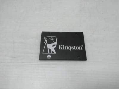 113 [大鋼牙二手3C]固態硬碟 金士頓 SKC600 / 512G SSD (一元起標)