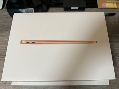 Apple 13 吋 MacBook Air 玫瑰金