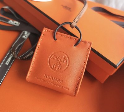 【翰貝格名牌館】全新真品 HERMES VIP 橘色 皮革 紙袋造型 迷你包 掛繩 吊飾 H079065CA  現貨
